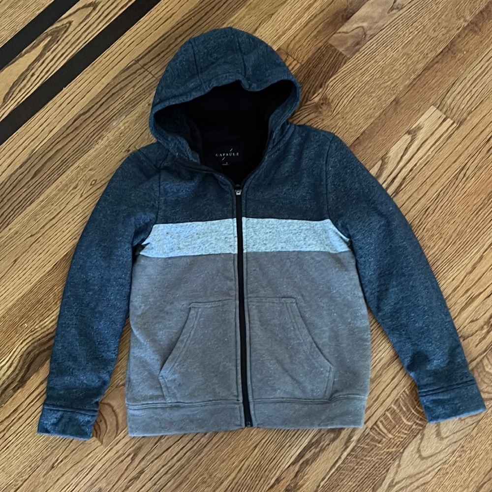 Boys Cozy sweatshirt jacket nwot